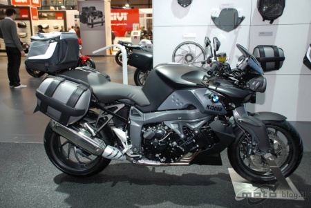Мотоцикл BMW K1300 R