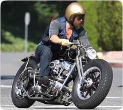 От Ducati до "Урала": Названы любимые мотоциклы Брэда Питта