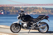 Новая версия мотоцикла BMW R 1200 R