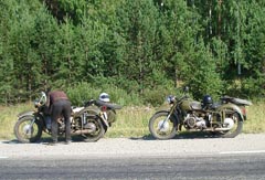 OPPOZIT.RU: ИРБИТ 2005:<br />
Долив масла в Днепр