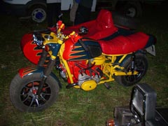 OPPOZIT.RU: ИРБИТ 2005:<br />
Забавный колясочник