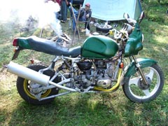 OPPOZIT.RU: ИРБИТ 2005:<br />
Сам стрит. Пахей, ждем статью.